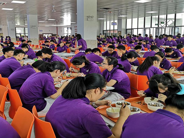 武漢市第三中學四新校區餐廳